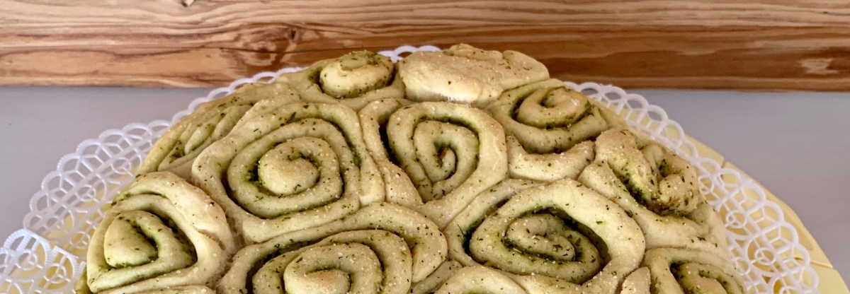 Kräuter-Schnecken und Chili-Salz