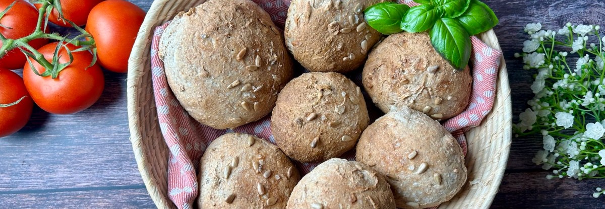 Sonnenblumen Vollkorn-Weckerl