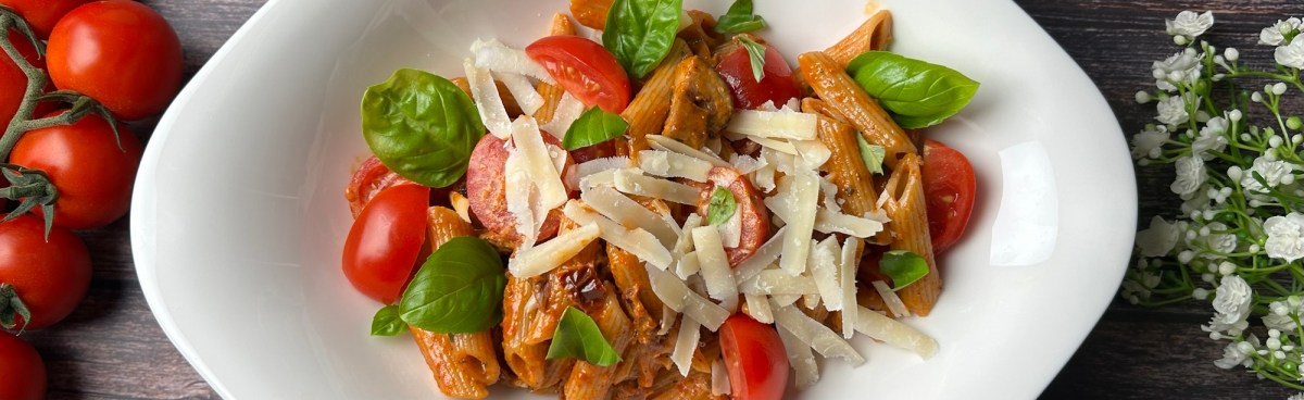 Cremige Tomatennudeln mit Pilzen für kalte&nbsp;Tage